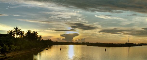 Sunrise over the Thu Bon River